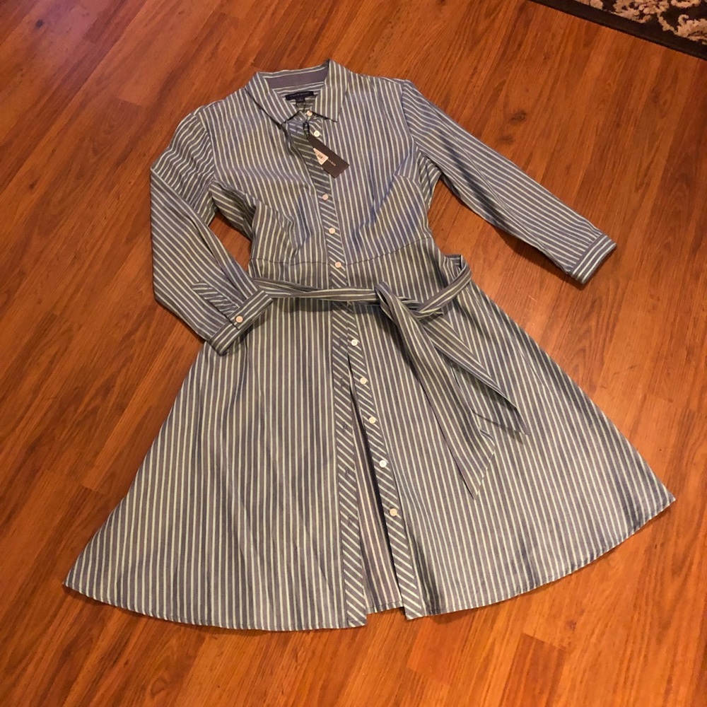 Long sleeve shirt dress for work or play.